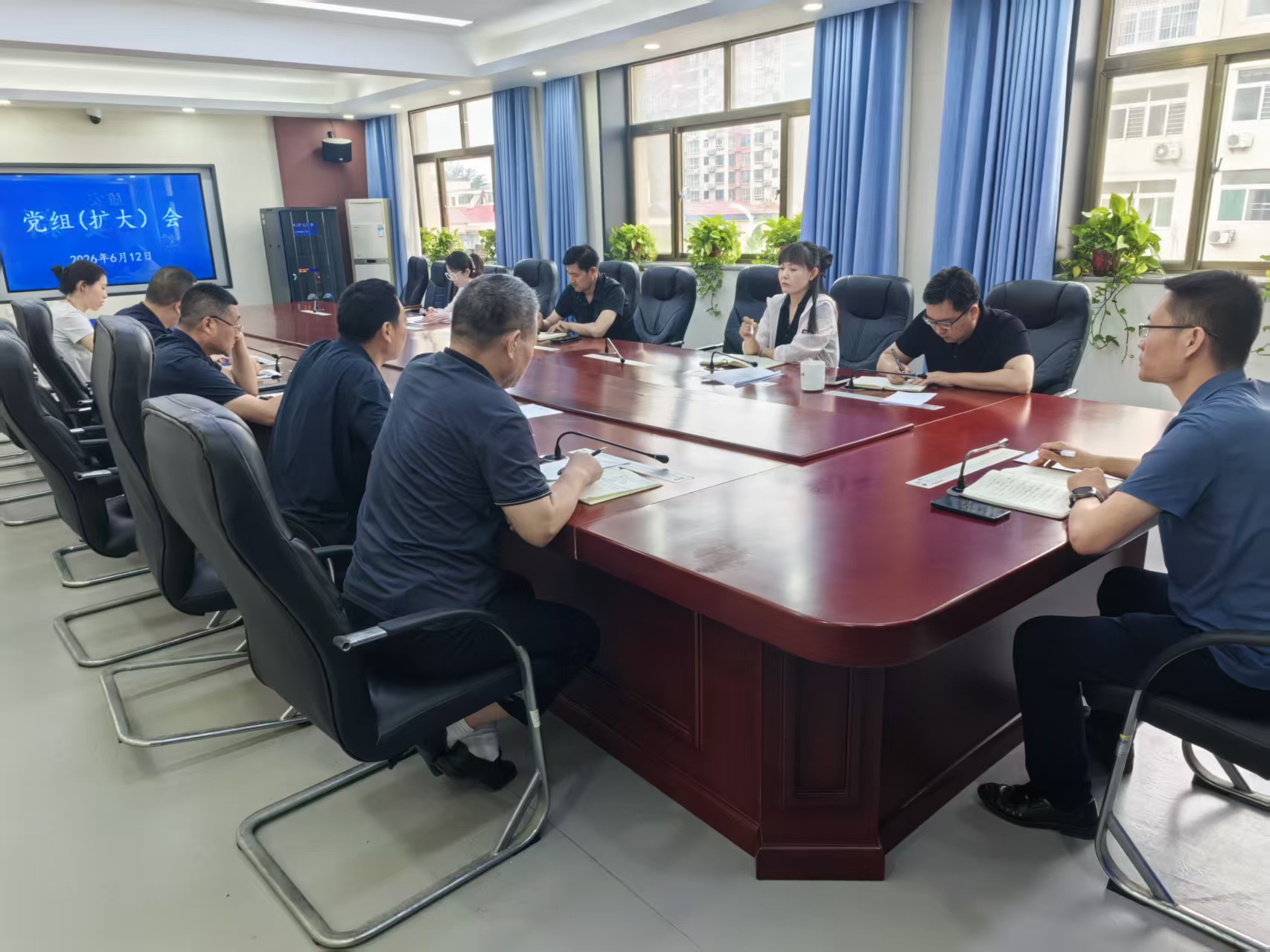 我院召开党组（扩大）会